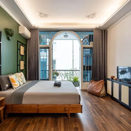 Holo Le Thanh Ton Saigon Serviced Homestay